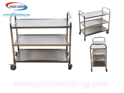 Xe đẩy đồ ăn trong nhà hàng