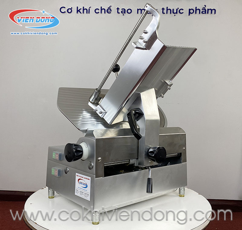giá máy cắt thịt